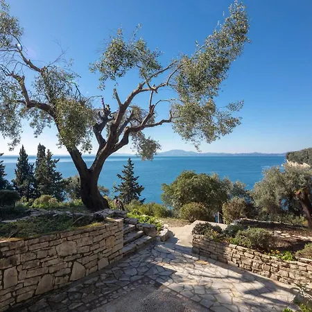 Lookout Villa